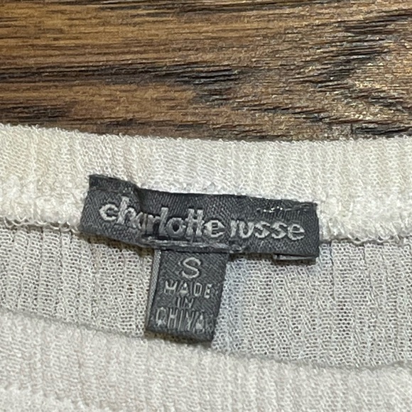 Charlotte Russe Lace Off The Shoulder Blouse Size Small - Picture 3 of 7